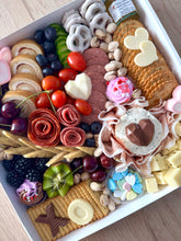 Load image into Gallery viewer, Valentine’s Love Box