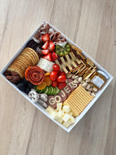 Load image into Gallery viewer, Jets Game Day Box